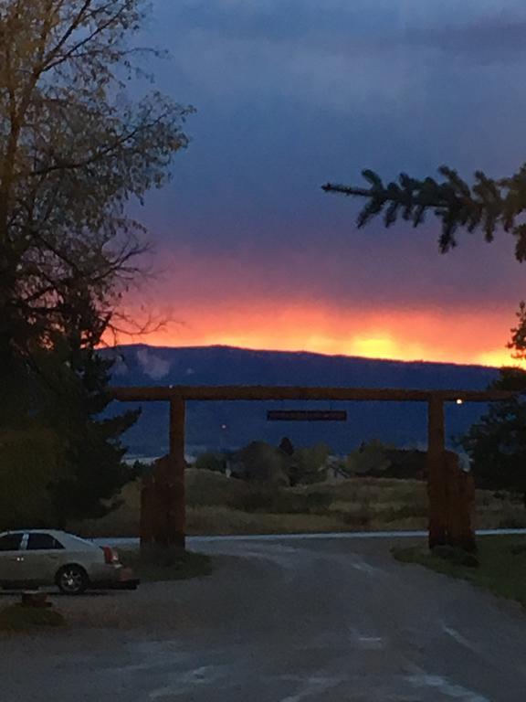 Teton Valley Cabins Дриггс Экстерьер фото